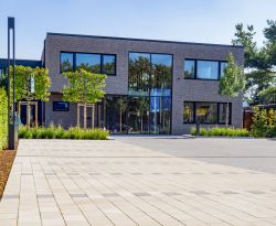 Bürogebäude