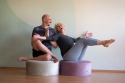Kostenlos Yogaliebe teilen im Studio Yogaflow