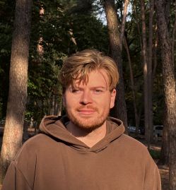 Justus - studiert Produkt-Design im Master und arbeitet an F