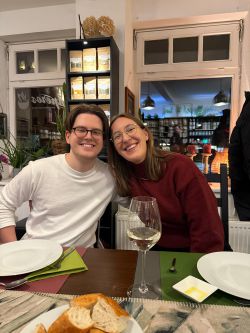 Wir freuen uns über Anfragen :)