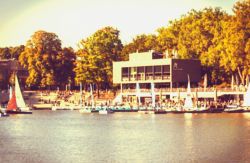 Einkehren bei Kaffee und Kuchen 