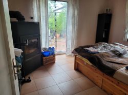 Zimmer mit Terrasenzugang