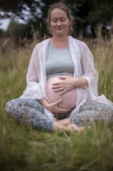 Yoga in der Schwangerschaft, Studio Yogaflow: 0251 8724702